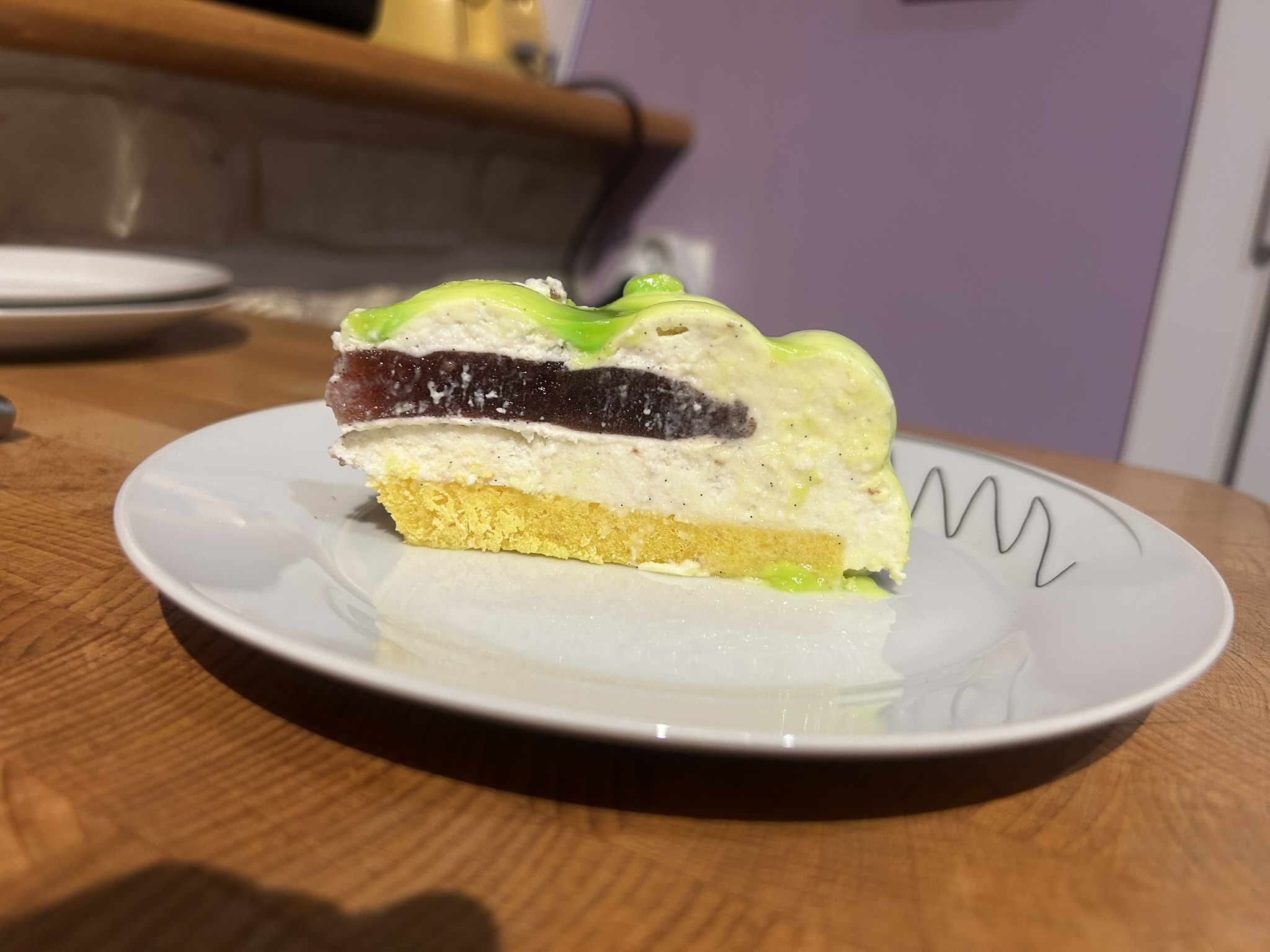 ENTREMET SUREAU, VANILLE, FRAISE - Gallery 1